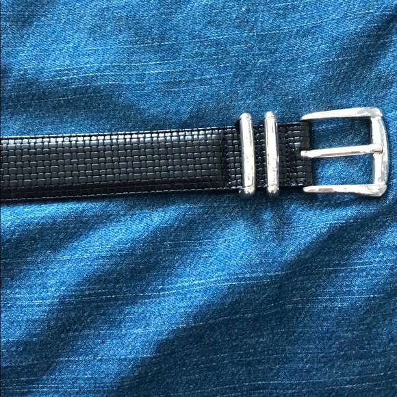 Size 36 Black leather belt - Saks Fifth Avenue - Picture 1 of 2